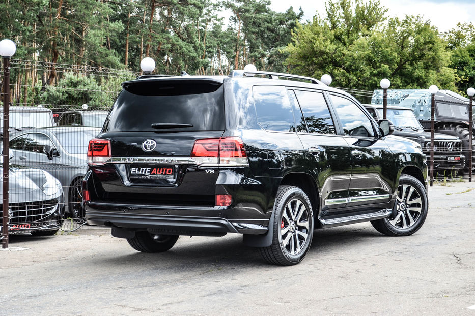 Продам Toyota Land Cruiser 200 Excalibur 2018 года в Киеве