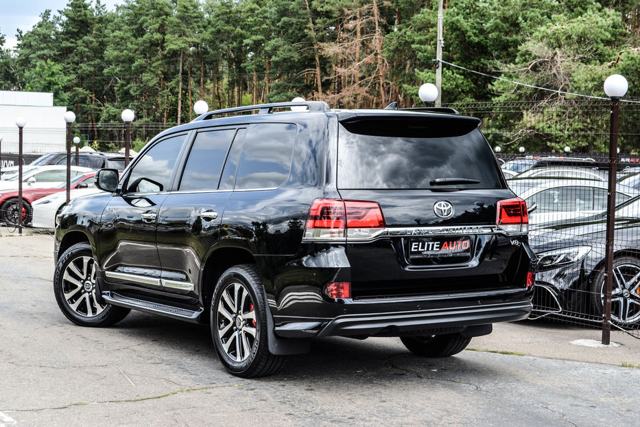 Продам Toyota Land Cruiser 200 Excalibur 2018 года в Киеве