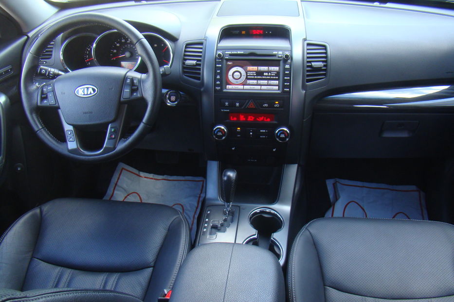 Продам Kia Sorento MAXIMAL AWD 2012 года в Одессе