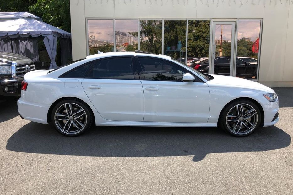 Продам Audi S6 V8T 2016 года в Киеве