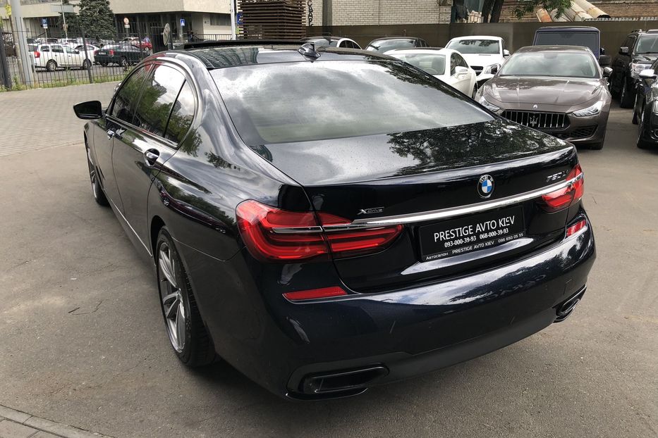 Продам BMW 750 Li M-Sport Package xDrive 2015 года в Киеве