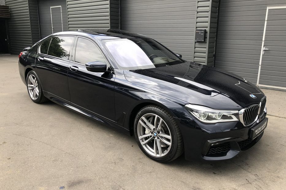 Продам BMW 750 Li M-Sport Package xDrive 2015 года в Киеве