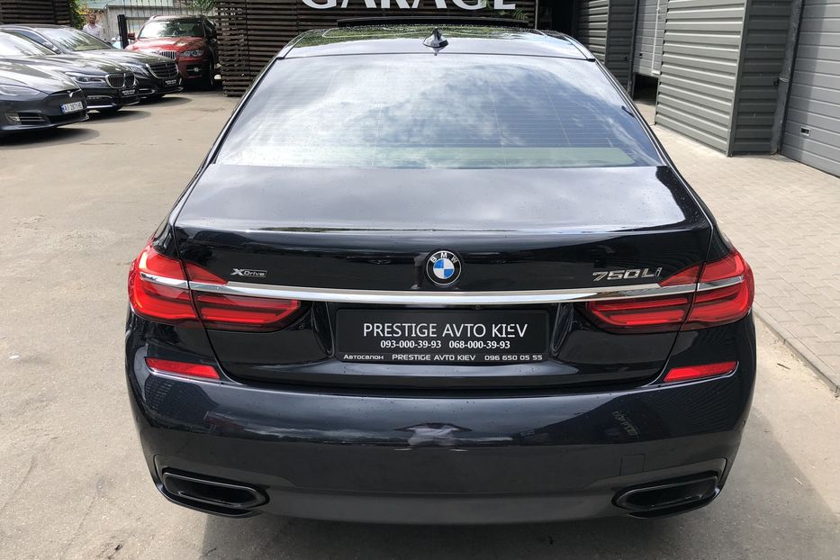 Продам BMW 750 Li M-Sport Package xDrive 2015 года в Киеве