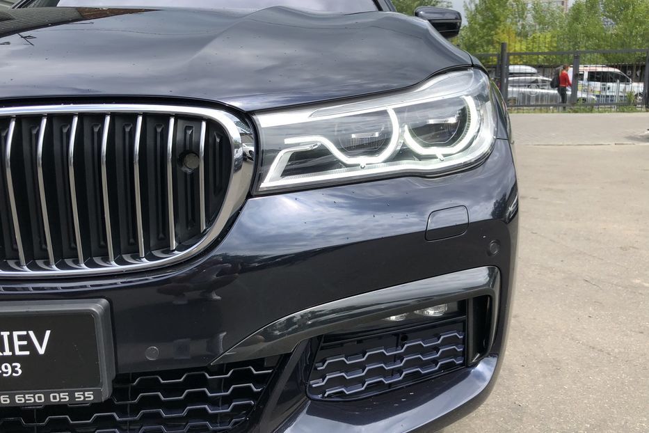 Продам BMW 750 Li M-Sport Package xDrive 2015 года в Киеве