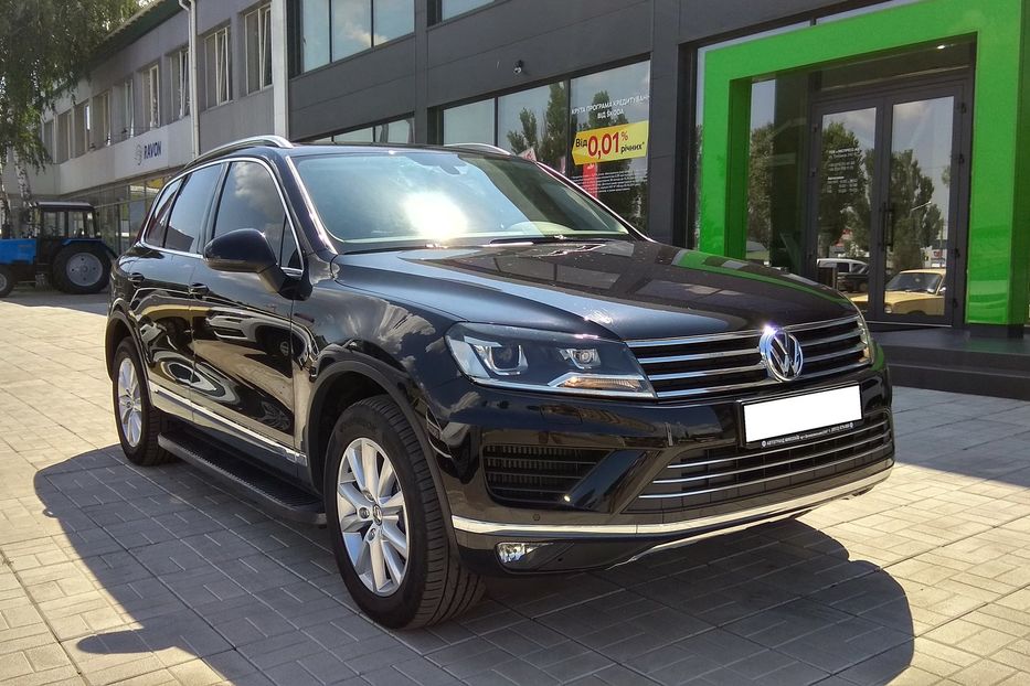 Продам Volkswagen Touareg Life+Option 2015 года в Николаеве