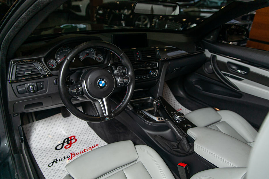 Продам BMW M4  Cabrio 2015 года в Одессе