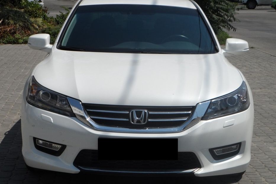 Продам Honda Accord 2013 года в Днепре