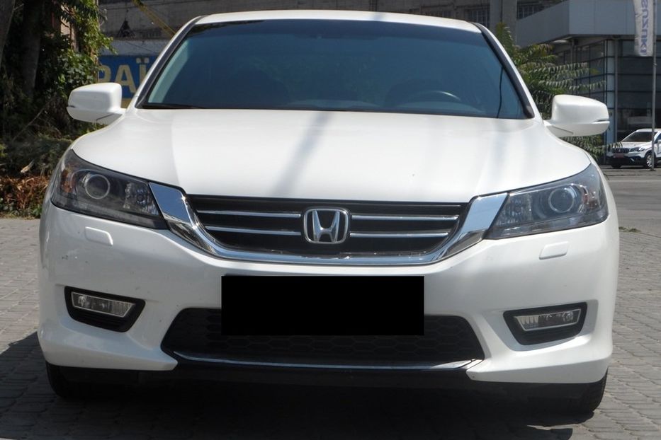 Продам Honda Accord 2013 года в Днепре