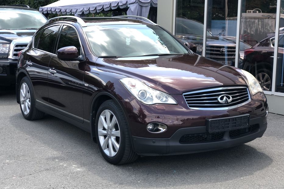 Продам Infiniti EX 30 2011 года в Киеве