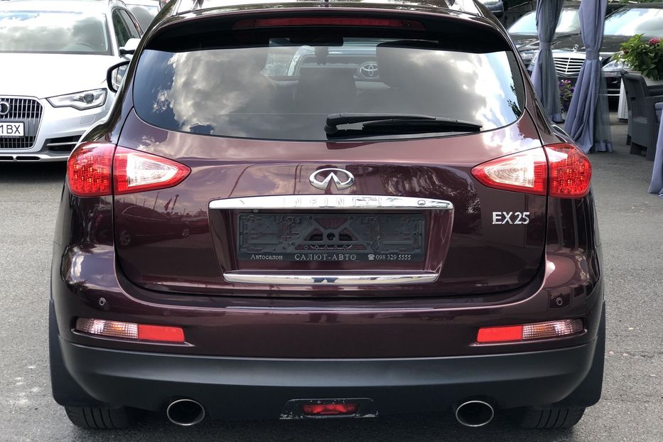 Продам Infiniti EX 30 2011 года в Киеве