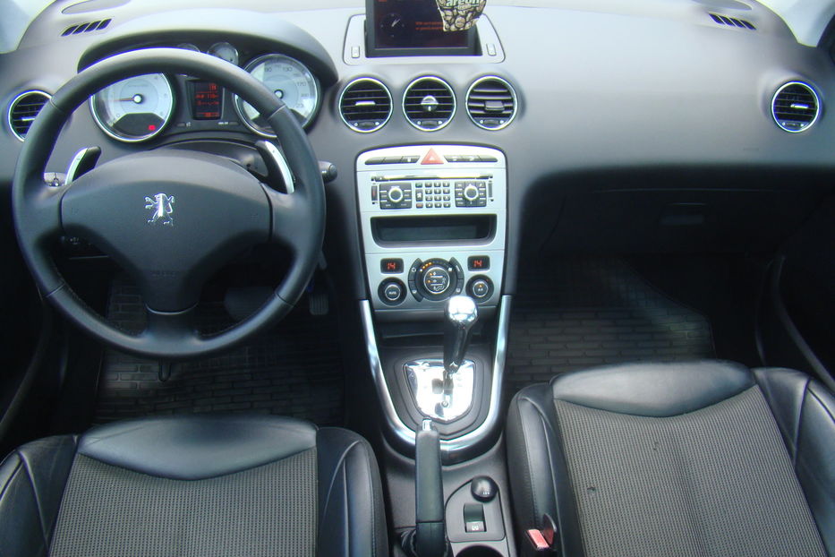 Продам Peugeot 308 PANORAMA JBL 2009 года в Одессе