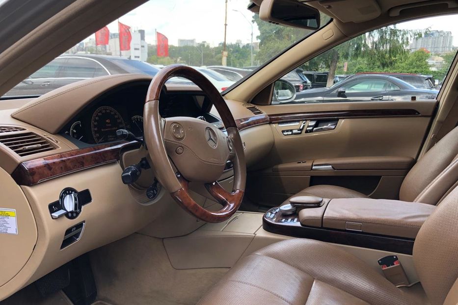 Продам Mercedes-Benz S-Class 550 4matic ///AMG 2009 года в Киеве