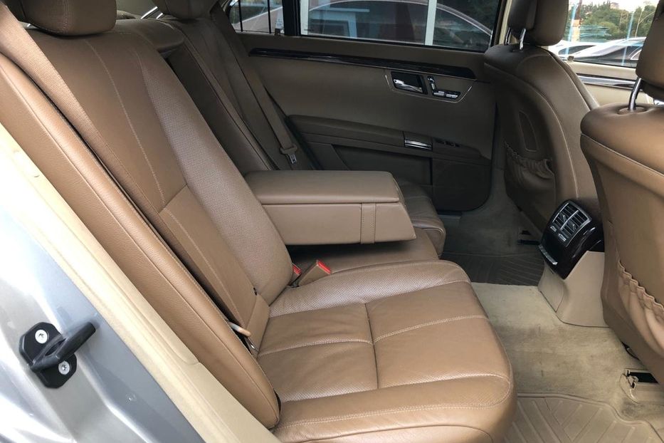 Продам Mercedes-Benz S-Class 550 4matic ///AMG 2009 года в Киеве
