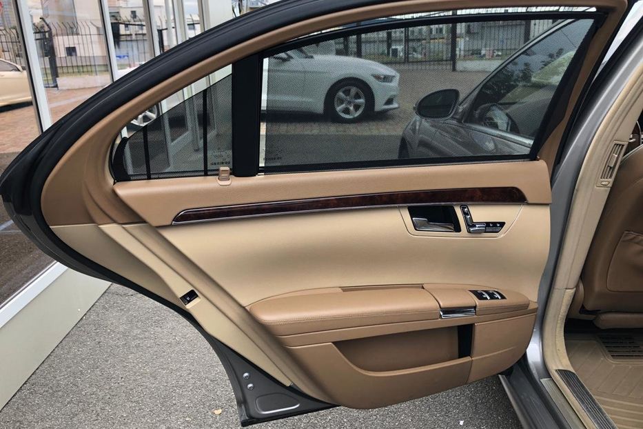 Продам Mercedes-Benz S-Class 550 4matic ///AMG 2009 года в Киеве