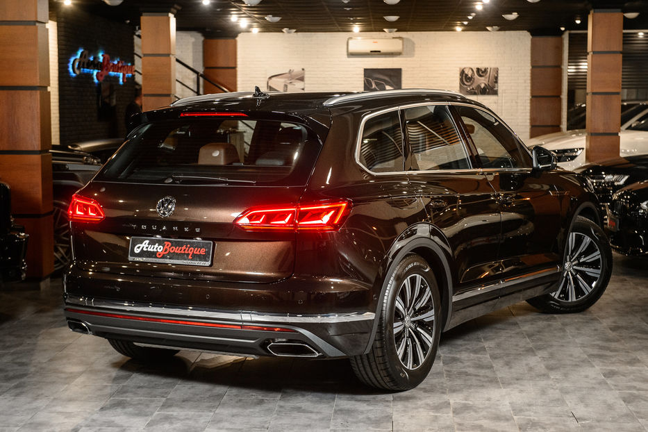 Продам Volkswagen Touareg 2019 года в Одессе