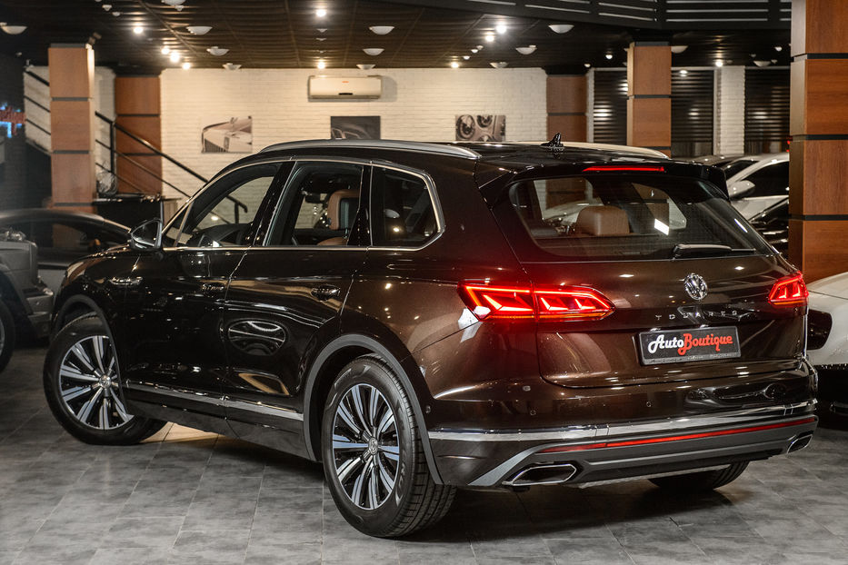 Продам Volkswagen Touareg 2019 года в Одессе