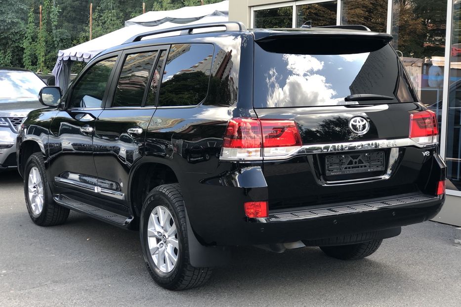 Продам Toyota Land Cruiser 200 GUARD B7 2017 года в Киеве