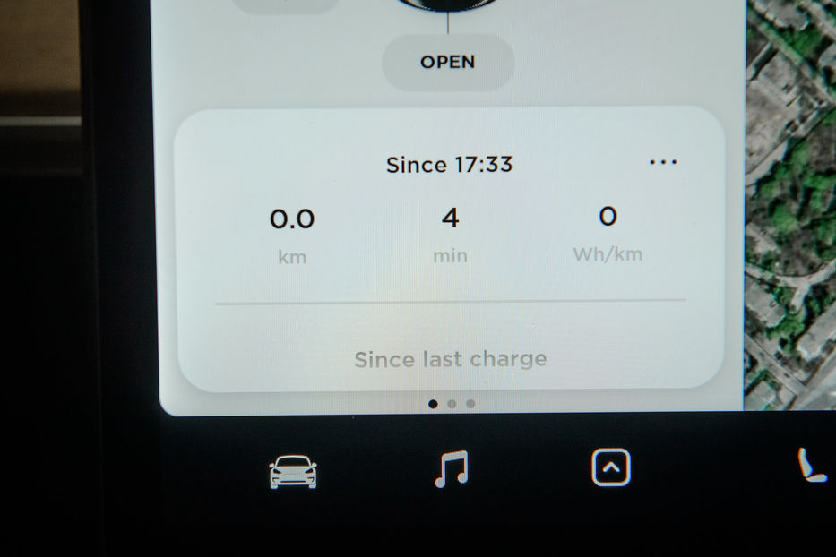 Продам Tesla Model 3 Long Range Autopilot 2018 года в Одессе