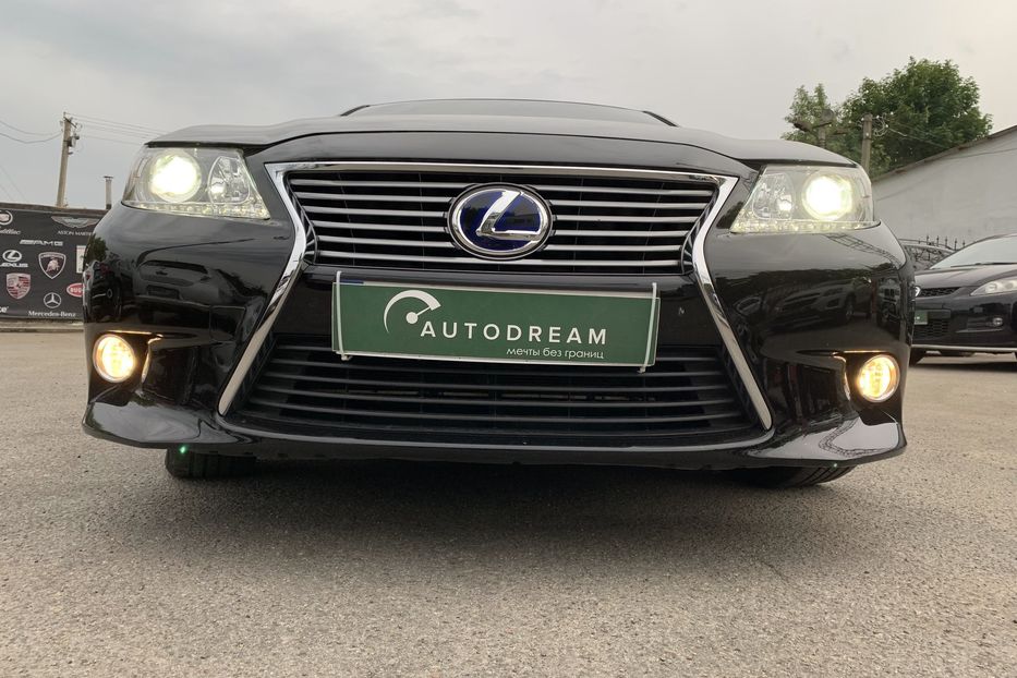 Продам Lexus ES 300 Hybrid 2013 года в Одессе