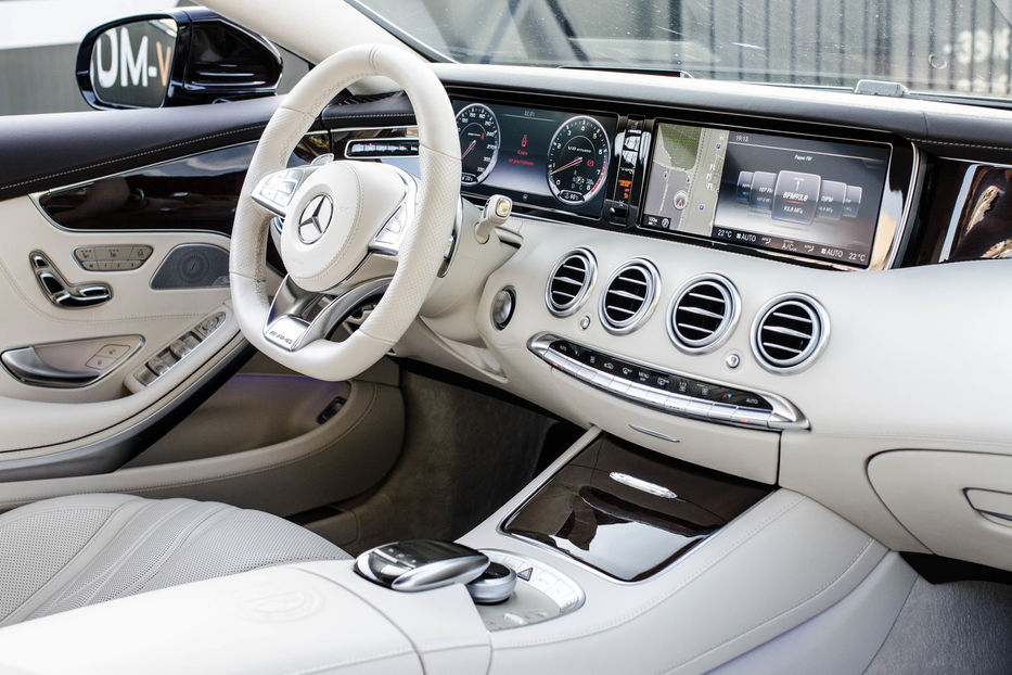 Продам Mercedes-Benz S-Class 63AMG Coupe 2014 года в Киеве