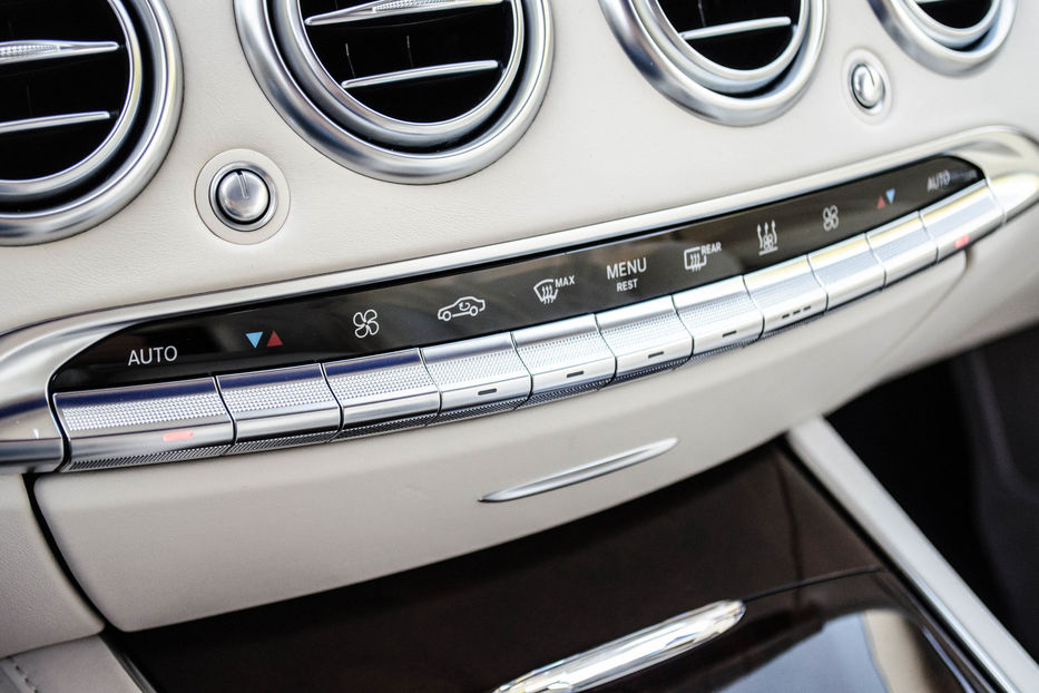 Продам Mercedes-Benz S-Class 63AMG Coupe 2014 года в Киеве