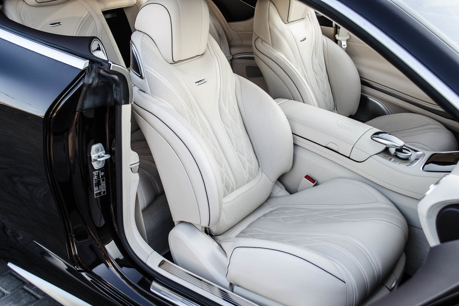 Продам Mercedes-Benz S-Class 63AMG Coupe 2014 года в Киеве