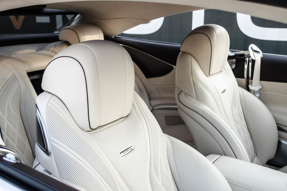 Продам Mercedes-Benz S-Class 63AMG Coupe 2014 года в Киеве