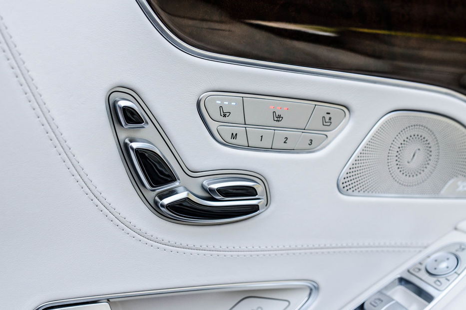 Продам Mercedes-Benz S-Class 63AMG Coupe 2014 года в Киеве
