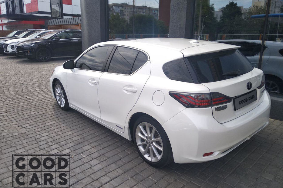 Продам Lexus CT 200h 2012 года в Одессе