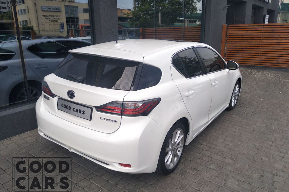 Продам Lexus CT 200h 2012 года в Одессе