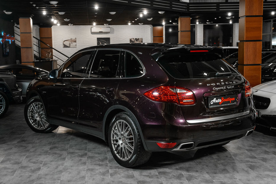 Продам Porsche Cayenne S Hybrid 2011 года в Одессе