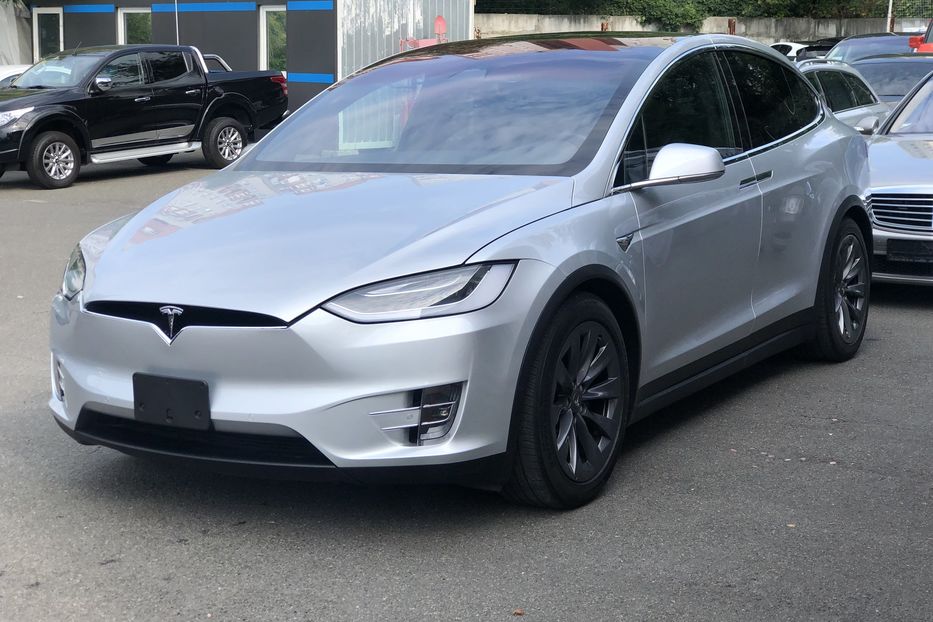 Продам Tesla Model X 75 D 2017 года в Киеве