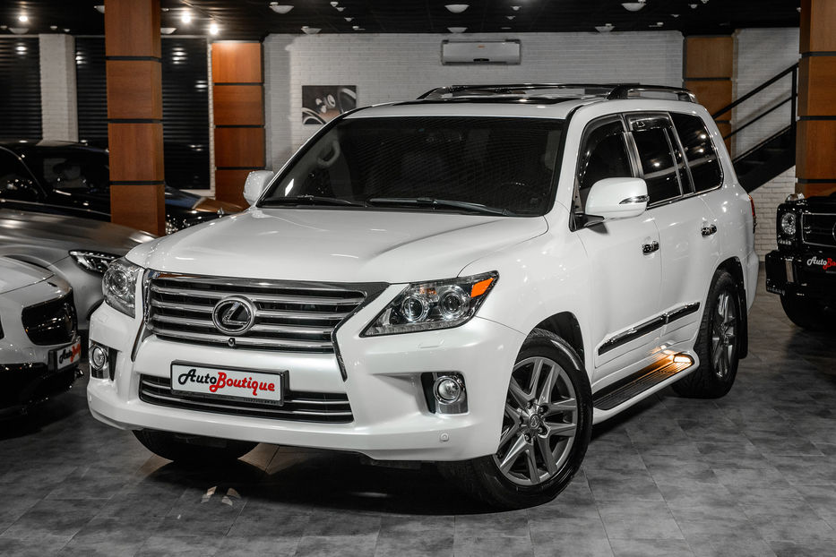 Продам Lexus LX 570 Luxury + 2013 года в Одессе