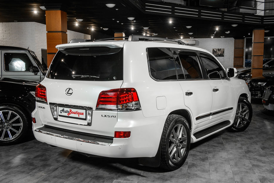 Продам Lexus LX 570 Luxury + 2013 года в Одессе