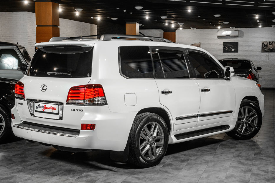 Продам Lexus LX 570 Luxury + 2013 года в Одессе