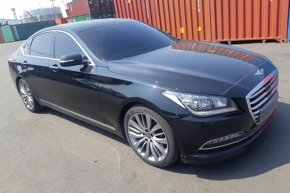 Продам Hyundai Genesis 2016 года в Одессе