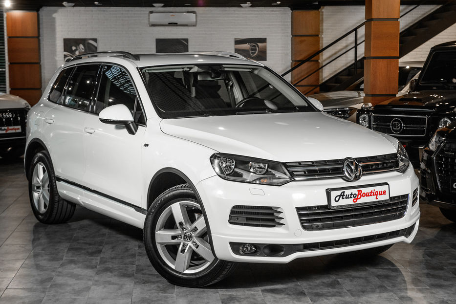 Продам Volkswagen Touareg R-Line 2013 года в Одессе