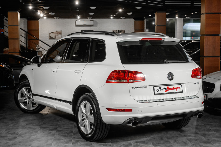 Продам Volkswagen Touareg R-Line 2013 года в Одессе