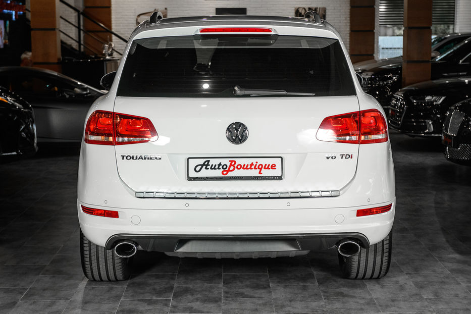 Продам Volkswagen Touareg R-Line 2013 года в Одессе