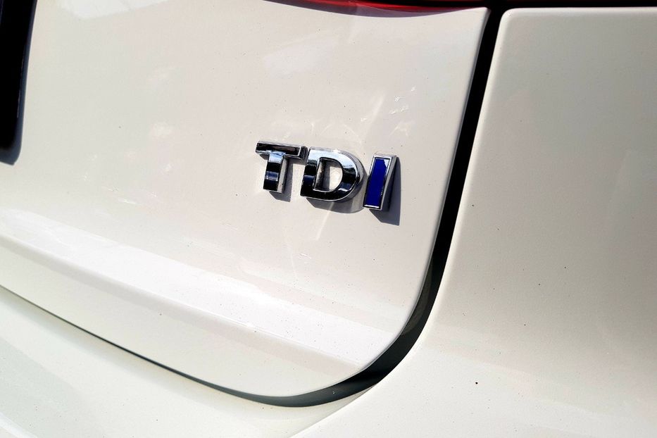 Продам Volkswagen Jetta 1.6TDI 2016 года в Киеве