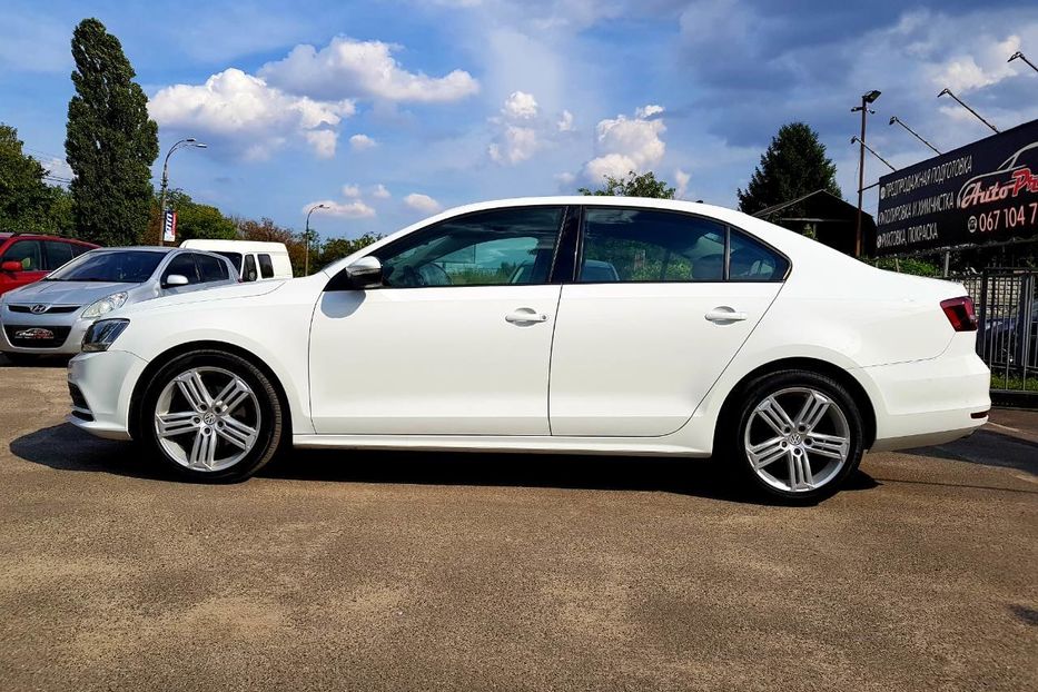 Продам Volkswagen Jetta 1.6TDI 2016 года в Киеве