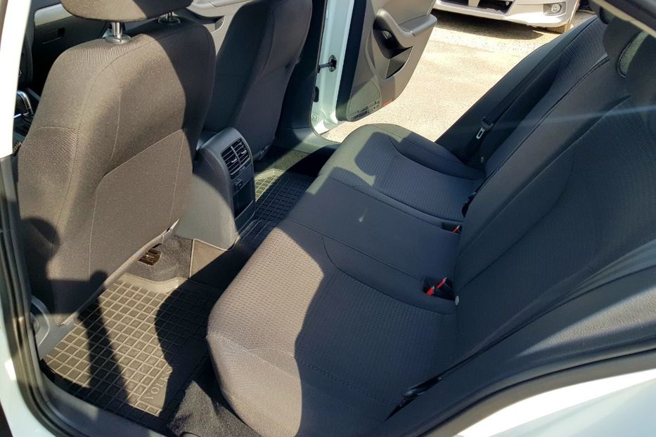 Продам Volkswagen Jetta 1.6TDI 2016 года в Киеве