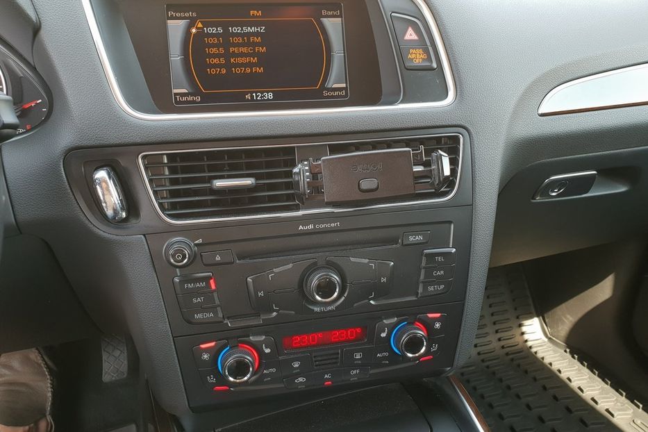 Продам Audi Q5 2013 года в Киеве