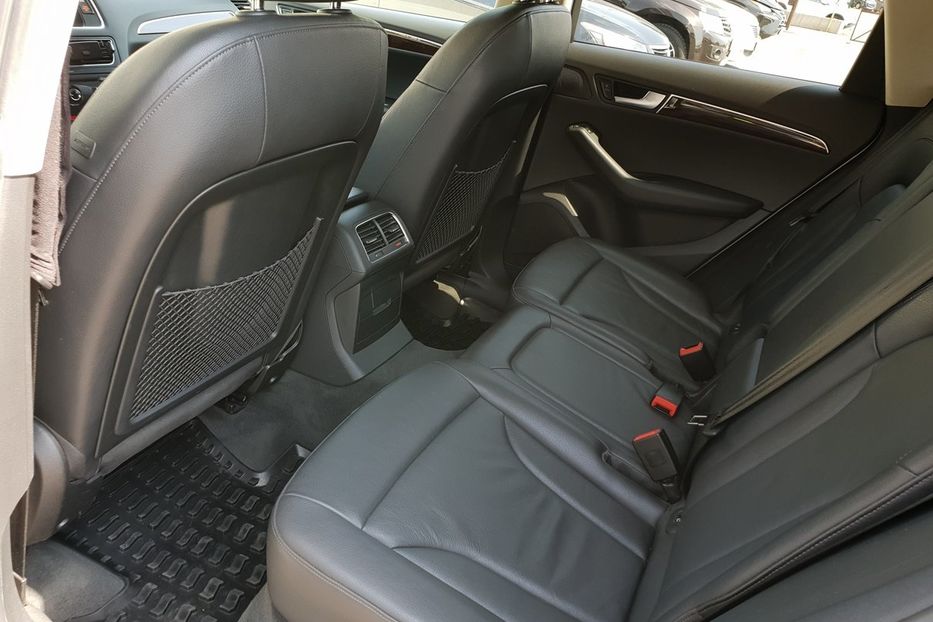 Продам Audi Q5 2013 года в Киеве