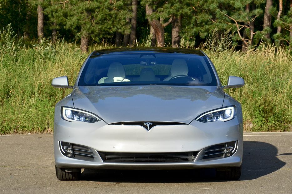 Продам Tesla Model S 100D Autopilot 2018 года в Киеве