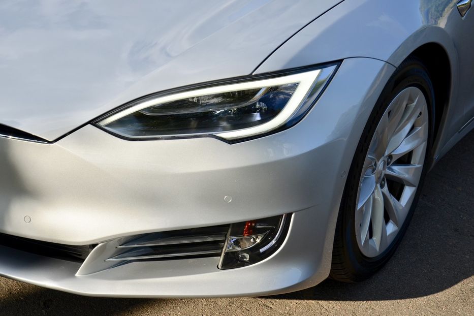 Продам Tesla Model S 100D Autopilot 2018 года в Киеве