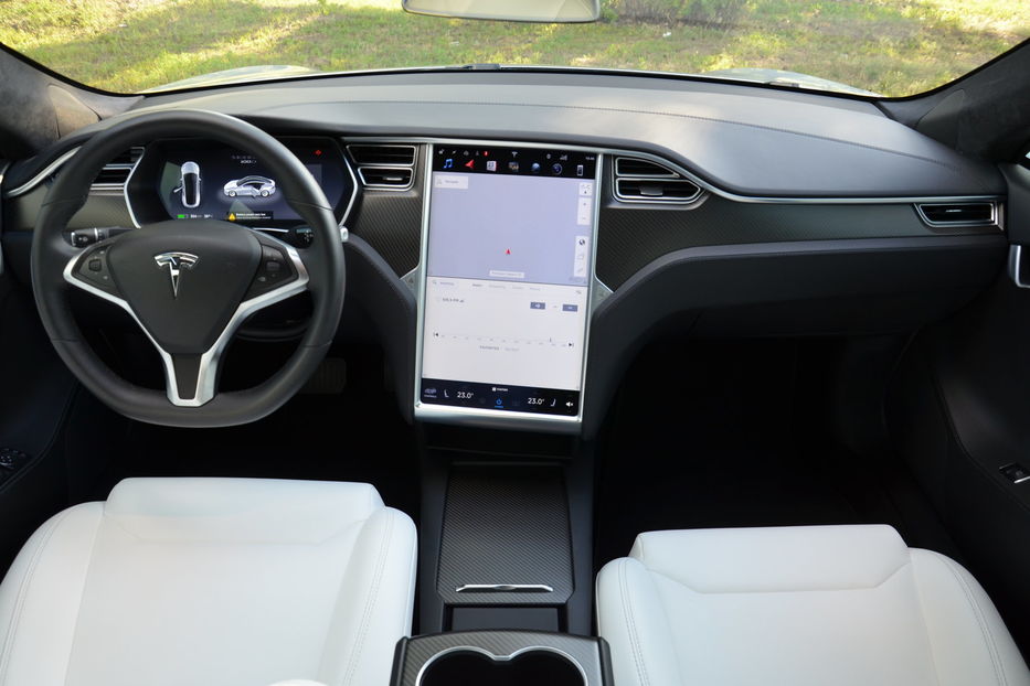 Продам Tesla Model S 100D Autopilot 2018 года в Киеве