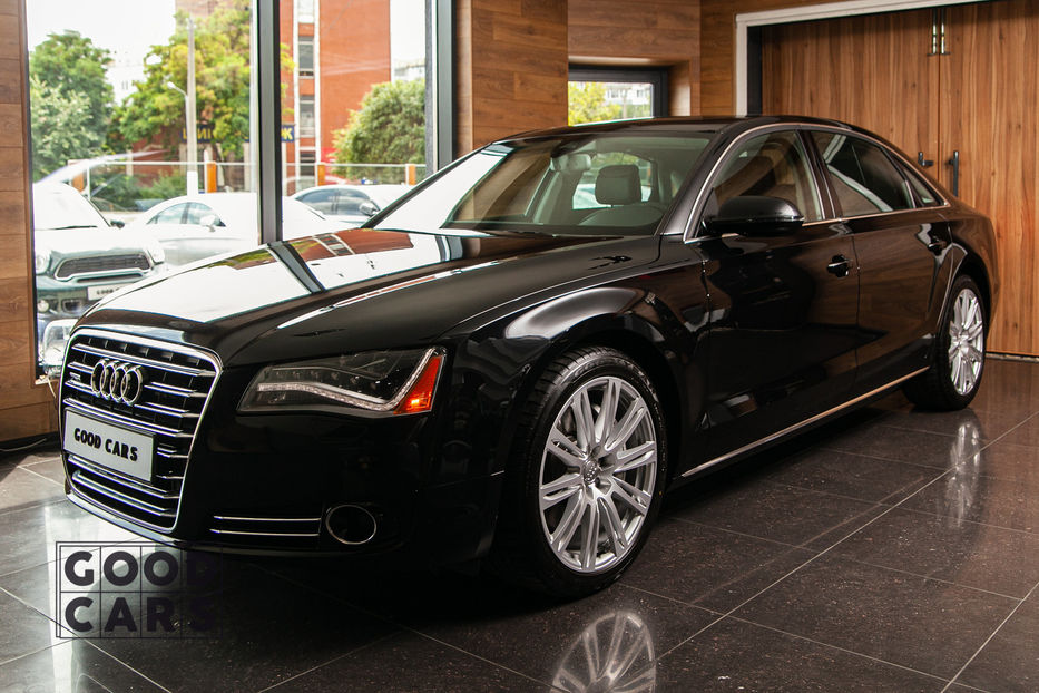 Продам Audi A8 2013 года в Одессе