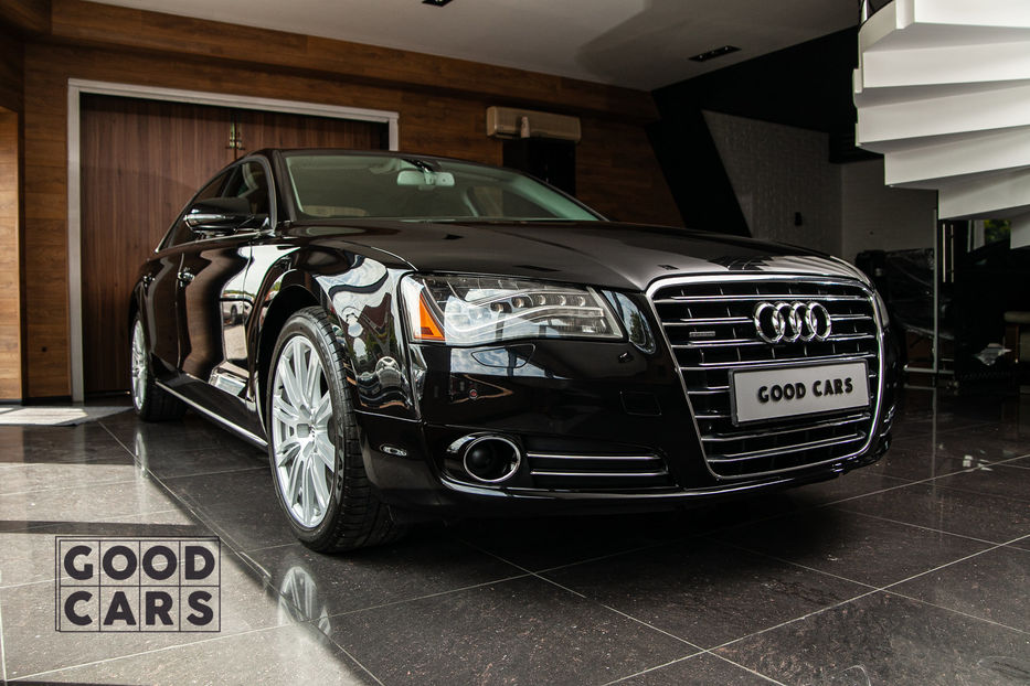 Продам Audi A8 2013 года в Одессе