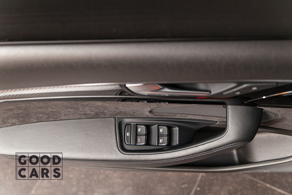 Продам Audi A8 S 2015 года в Одессе